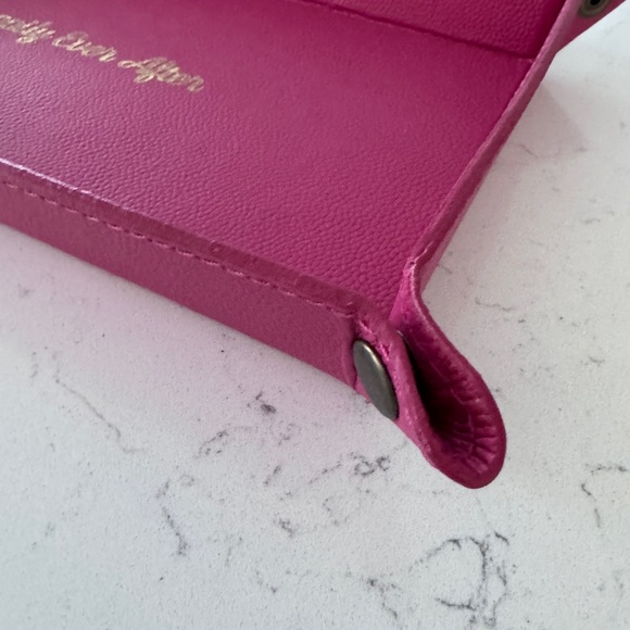 Pottery barn catch all - Picture 9 of 9